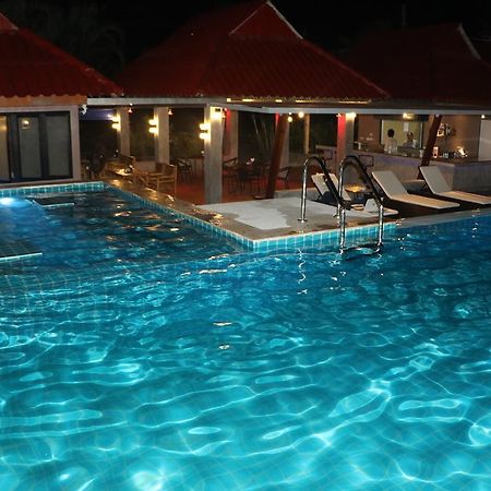 Blue Midnight Pansiyon Ko Pha Ngan Dış mekan fotoğraf